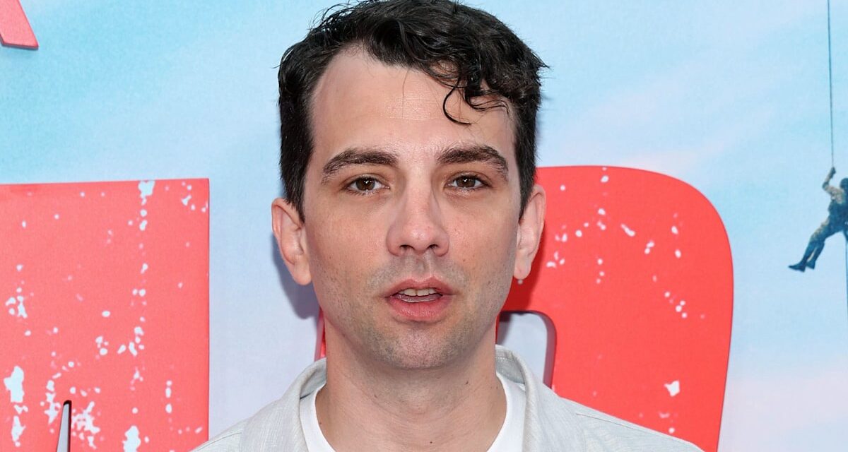 Jay Baruchel rompt le silence après avoir été refondu dans la saison 4 de la saison 4