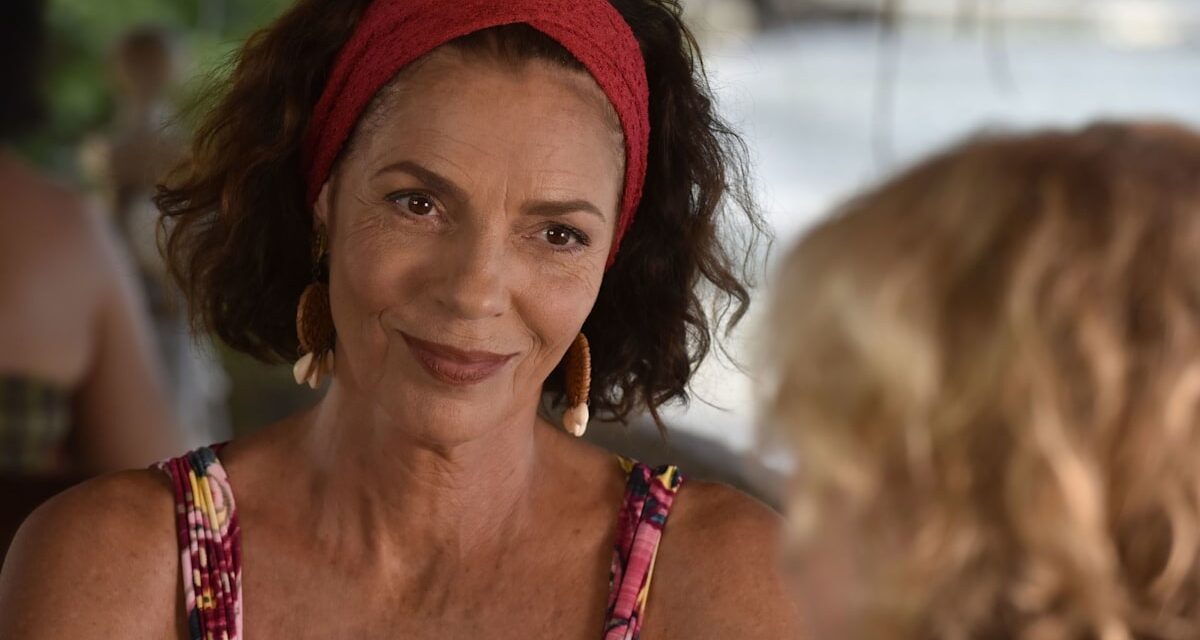 La mort dans la star du paradis Élizabeth Bourgine révèle la mise à jour au milieu des préoccupations de la saison 15 des fans