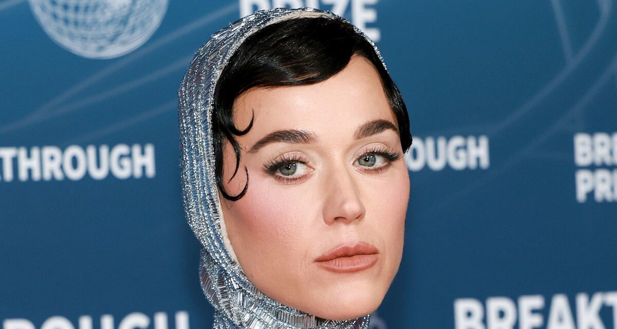 Katy Perry se déchire dans des adieux émotionnels au milieu du choc divisé d&rsquo;Orlando Bloom