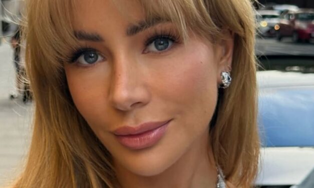 Olivia Attwood Dack portait une robe de rue haute et elle avait l&rsquo;air de créatrice avec un seul petit ajustement