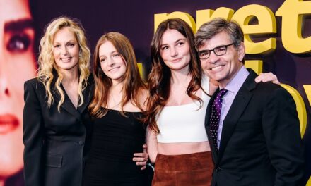 Les filles adultes de GMA George Stephanopoulos brillent sur une nouvelle photo pour une bonne cause