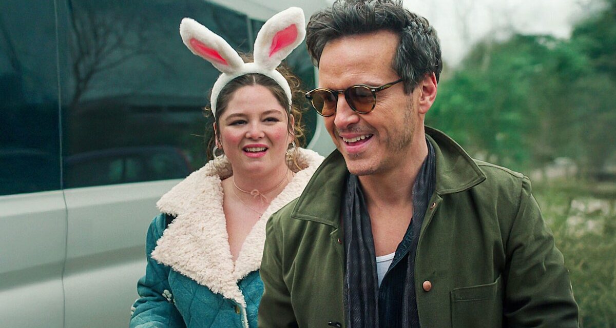 Le nouveau RomCom de Netflix divise les téléspectateurs avec certains l&rsquo;appelant «inaccessible» et d&rsquo;autres «brillants»