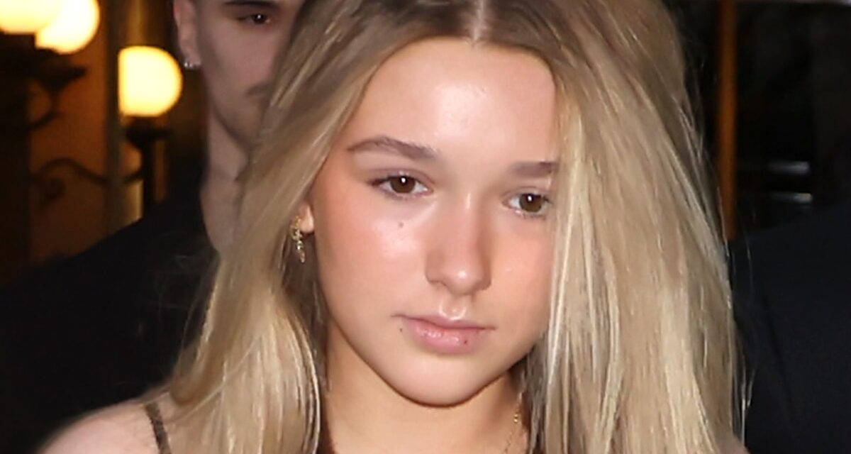 La refonte de l&rsquo;image «adaptée à l&rsquo;âge» de Harper Beckham en cas de 14 ans