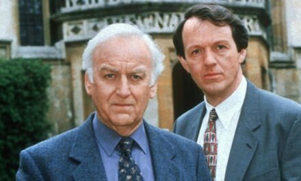 La série iconique de détective ITV est frappée par «  avertissement de déclenchement  » – Débat de déclenchement