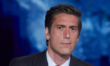 David Muir dit «merci de m&rsquo;avoir» alors qu&rsquo;il éloigne de ABC News Desk pour soutenir un ami célèbre