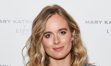 L&rsquo;ex Cressida Bonas du prince Harry dévoile des photos précieuses de la coiffure «mohawk» de la fille nouveau-née