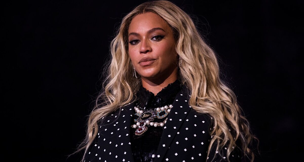 Beyoncé s&rsquo;occupe du revers majeur sur la tournée