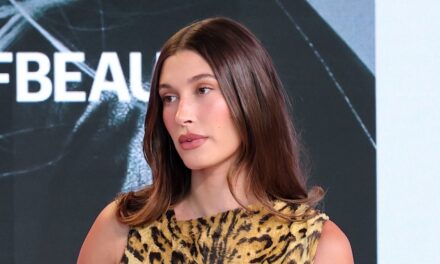 Hailey Bieber en larmes sur Big Moment: «Excusez-moi pendant que je pleure beaucoup»