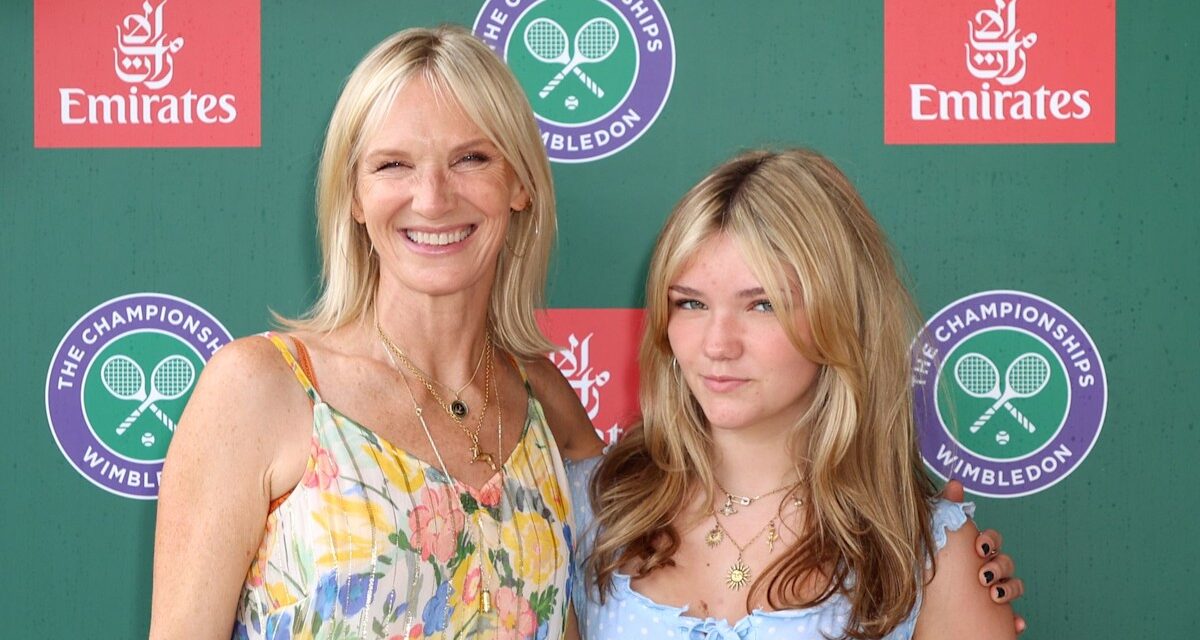 Le moment de Glastonbury et le chaos du festival «surréaliste» de Jo While