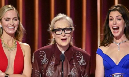 Les fans ne peuvent pas croire que les étoiles apparaissant dans le diable porte Prada 2