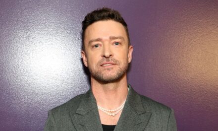 Justin Timberlake s&rsquo;inquiète pour un «avenir» incertain, car il révèle une bataille de santé douloureuse: «  J&rsquo;essaie d&rsquo;être transparent  »