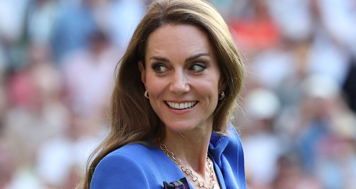 Kate Middleton &lsquo;Bravely&rsquo; a enfreint cette règle de la mode dans Royal Box à Wimbledon 2025