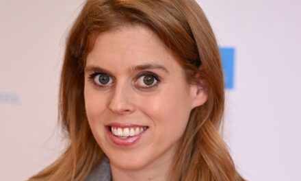 La sortie familiale infiltrée de la princesse Béatrice a changé la donne – selon un journaliste royal