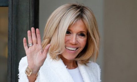 Brigitte Macron canalise la princesse Diana avec la dame rénovée de Jonathan Anderson Dior