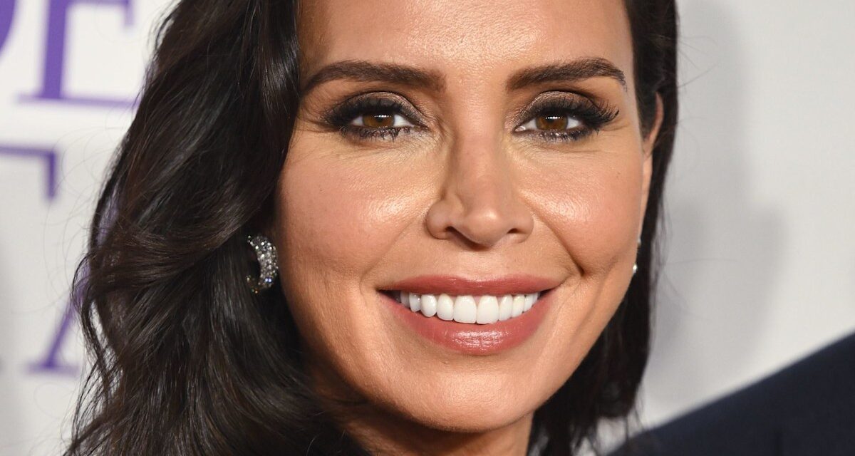 Christine Lampard vient de porter la robe de Michelle Keegan sur Lorraine – et wow