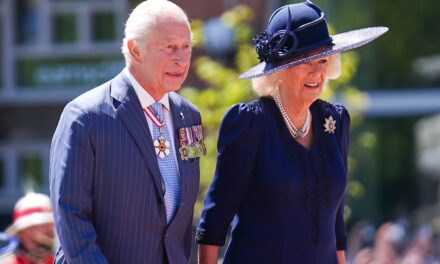 Royal Family Live: King Charles et Queen Camilla continuent l&rsquo;Écosse Visite
