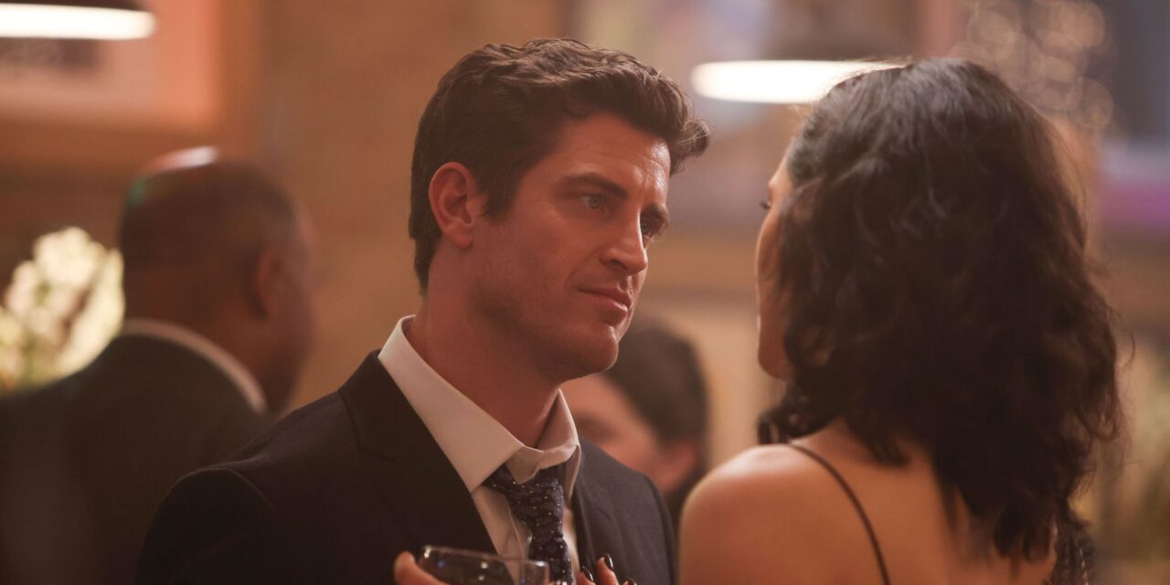 La star de Chicago Fire s&rsquo;élope pour un mariage hawaïen «intime» avec l&rsquo;actrice fiancée