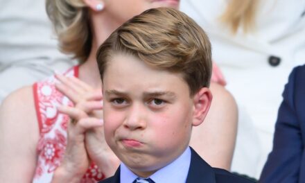 Le parent du prince George, il ressemble le plus – et ce n&rsquo;est pas le prince William