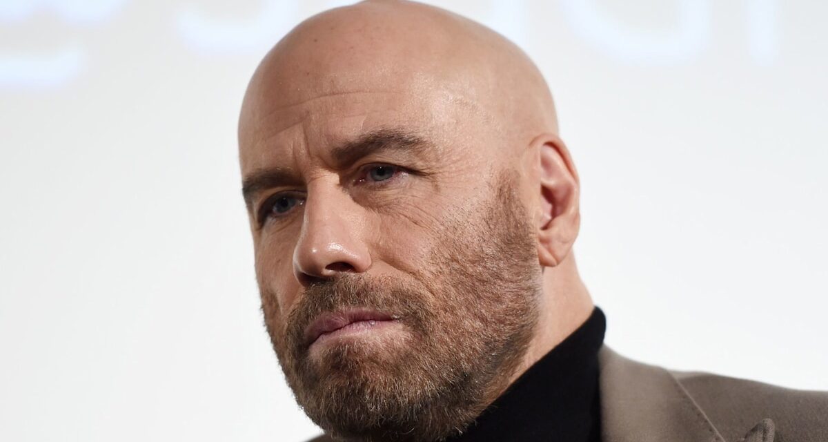 À l&rsquo;intérieur de John Travolta lutte contre le chagrin – 5 ans après la mort de sa femme Kelly Preston
