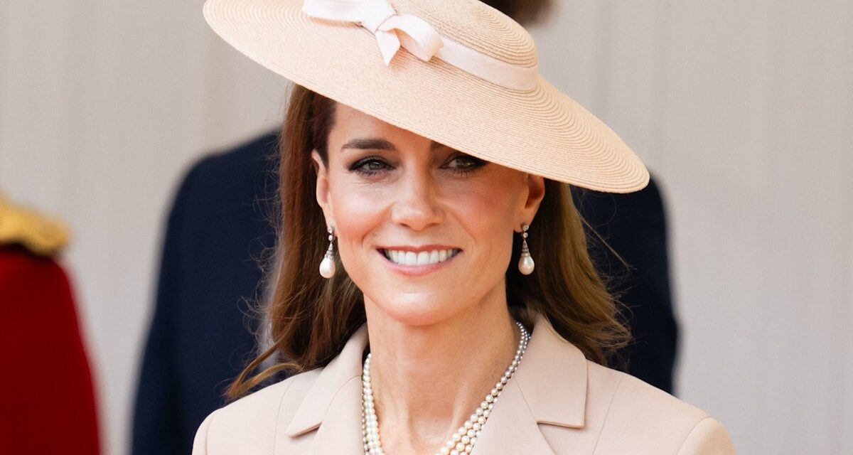 La jupe Dior Tulle de Kate Middleton me donne envie d&rsquo;un – voici le 6 Je évalue sérieusement