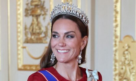 Royal de Kate Middleton First to State Banquet Vous avez peut-être manqué