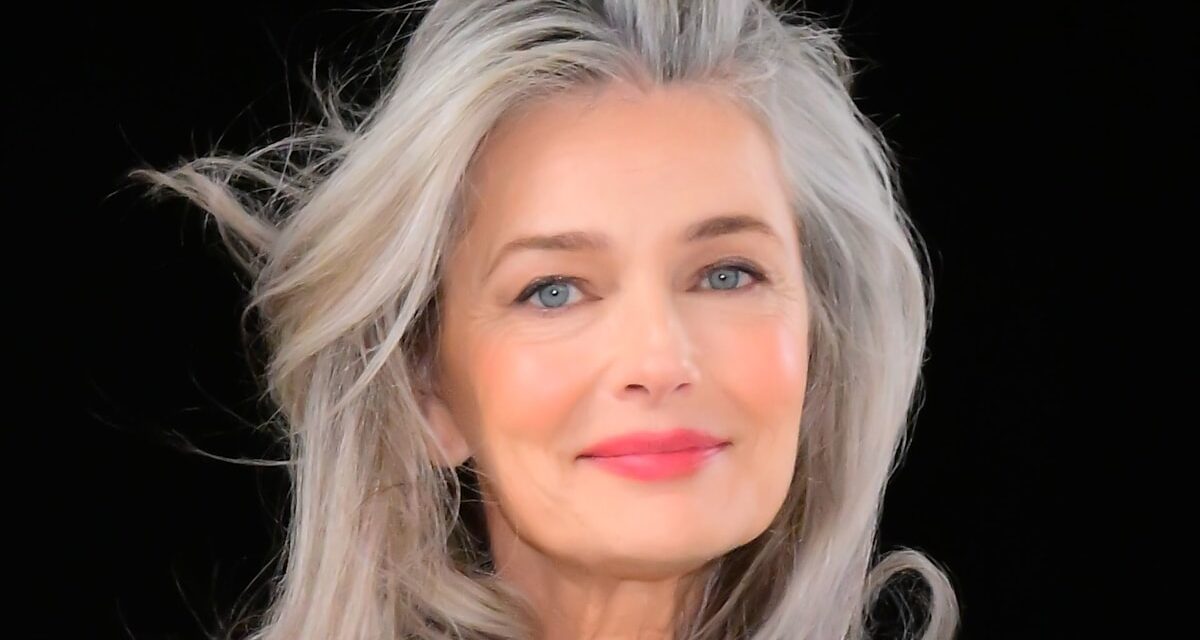 La photo de bikini non filtrée de Paulina Porizkova à 60 ans a des fans qui disent la même chose