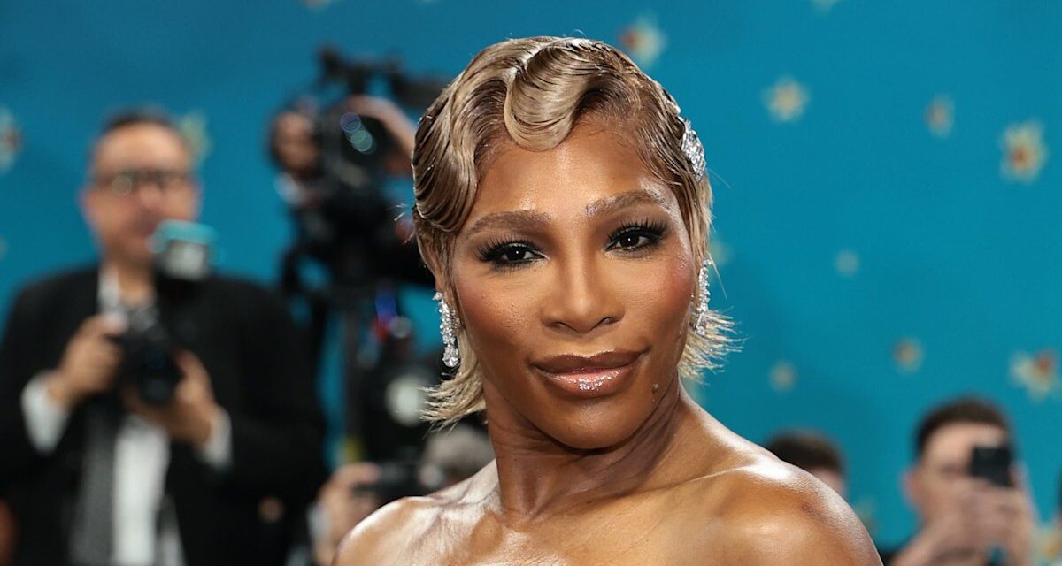 Serena Williams a gardé «  en échec  » par sa fille, 7 ans, qui la gronde pour la tenue de baril