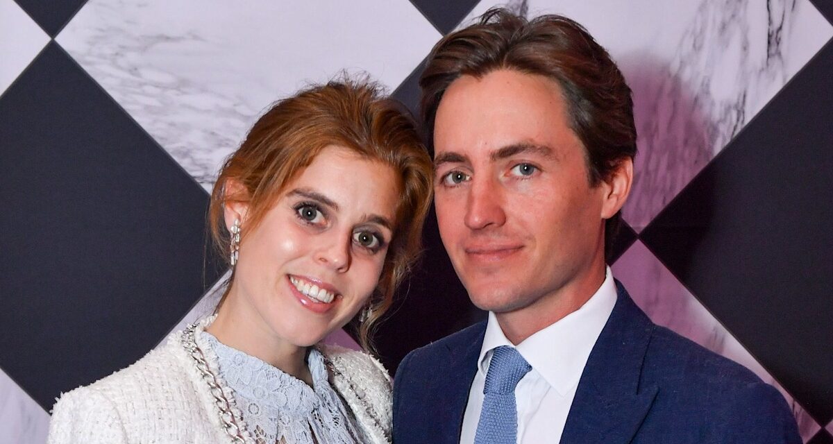 Le mari de la princesse Béatrice Edoardo Mapelli Mozzi partage des images invisibles de Family Holiday