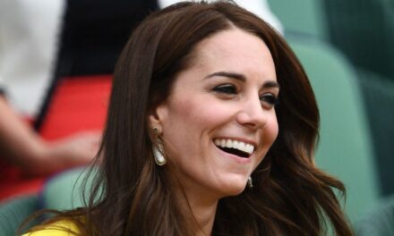 Les talons aiguilles de Kate Middleton sont les talons les plus audacieux pour frapper la boîte royale