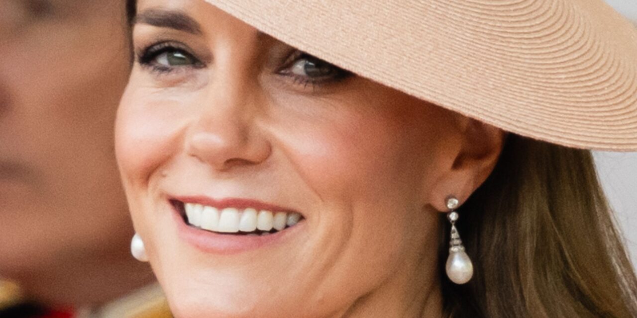 La princesse Kate vient de ramener les cheveux de la boucle à l&rsquo;ancienne pour 2025 – nous sommes vendus