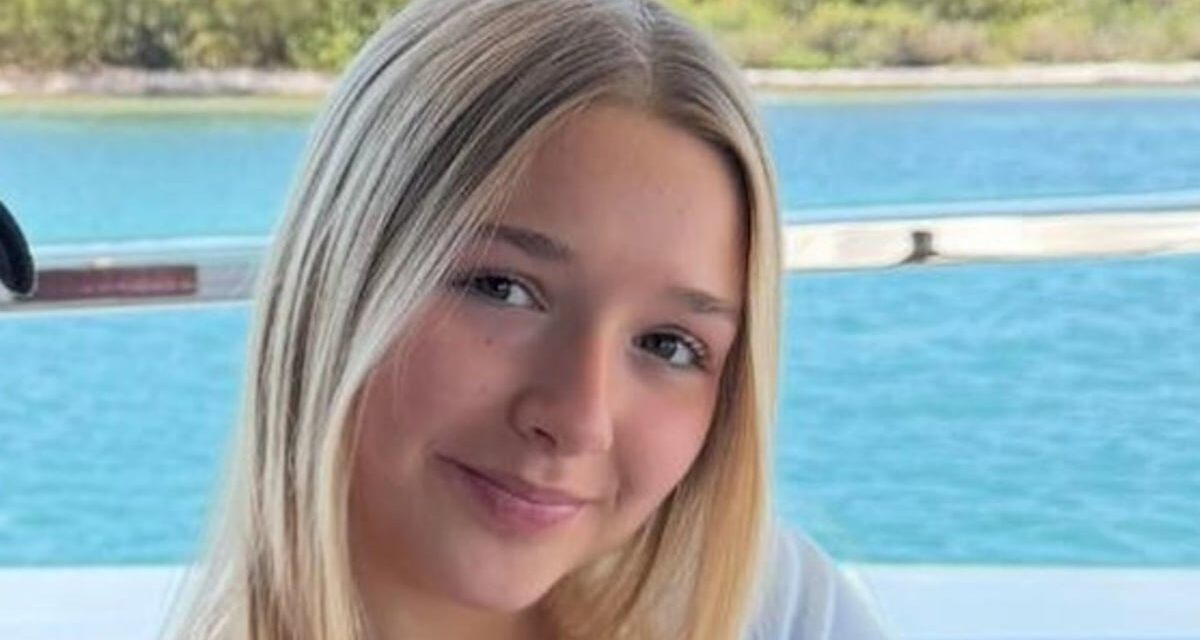 Harper Beckham reçoit des inondations d&rsquo;hommage pour son jalon spécial