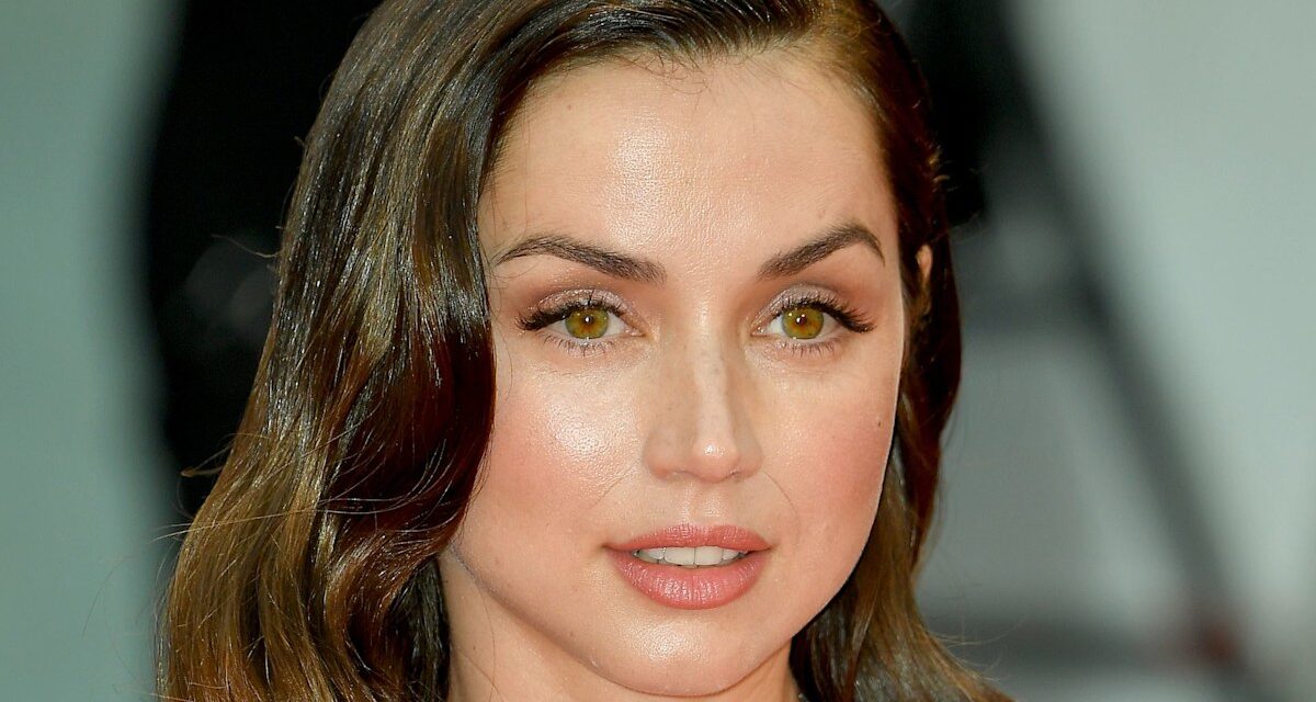 Ana de Armas souffre d&rsquo;un coup de 3,5 millions de dollars au milieu des rapports de romance Tom Cruise