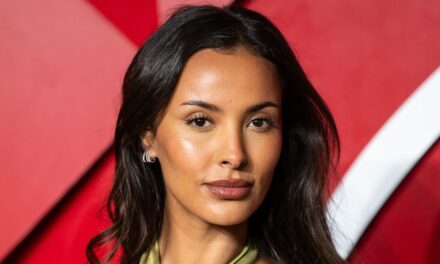 Maya Jama vient d&rsquo;acheter un sac de 22 000 £ pour correspondre à sa super rare Rolex