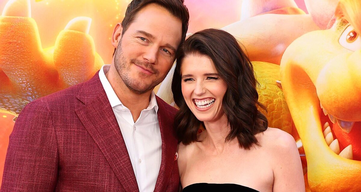 Katherine Schwarzenegger commence le compte à rebours doux-amer pour bébé Ford dans une nouvelle photo