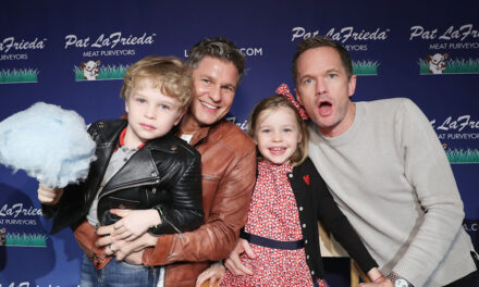 Les jumeaux de Neil Patrick Harris sont tous adultes dans une photo de famille rare