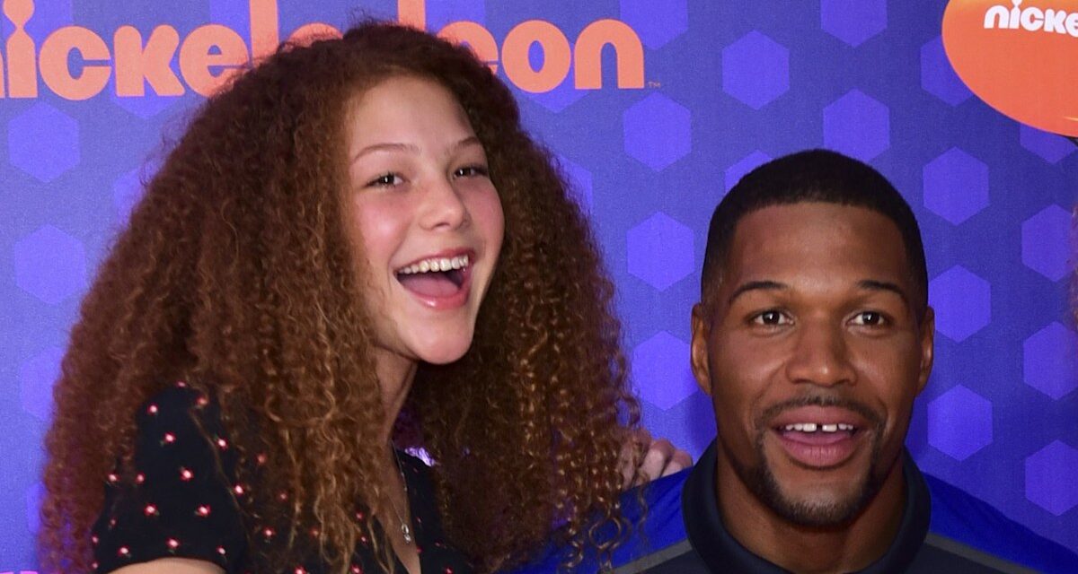 La fille modèle de Michael Strahan subit une énorme transformation des cheveux en envoyant des fans dans une frénésie