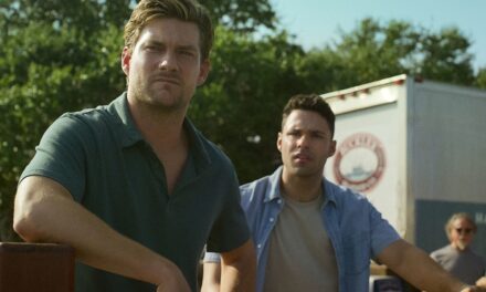 Le drame criminel en 8 parties de Netflix, le front de mer, le front de mer a annulé malgré le succès