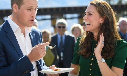 7 aliments Les Royals «évitent» de manger, y compris cet aliment de base du garde-manger