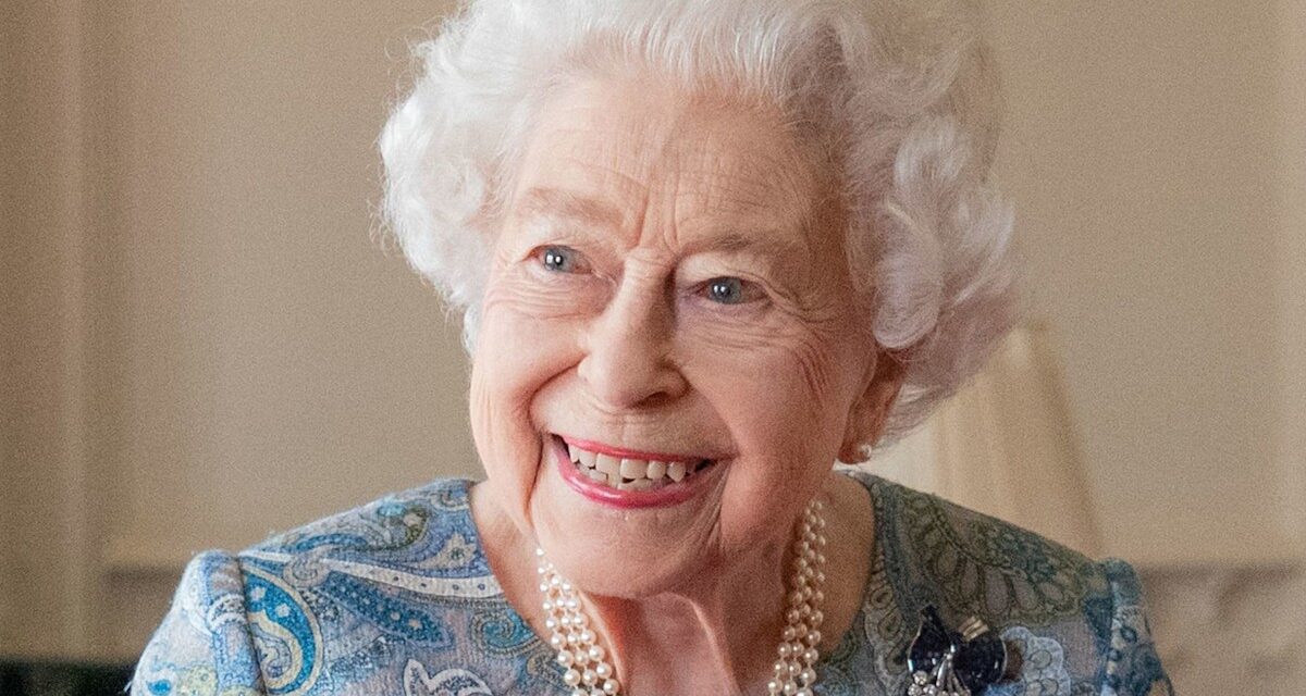 La reine Elizabeth &lsquo;Chocoholic&rsquo; &lsquo;a enfreint sa règle d&rsquo;or pour ce dessert indulgent