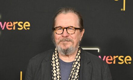 Comment la star des chevaux lente Gary Oldman se prépare à rencontrer le roi Charles avant la chevalerie – exclusive