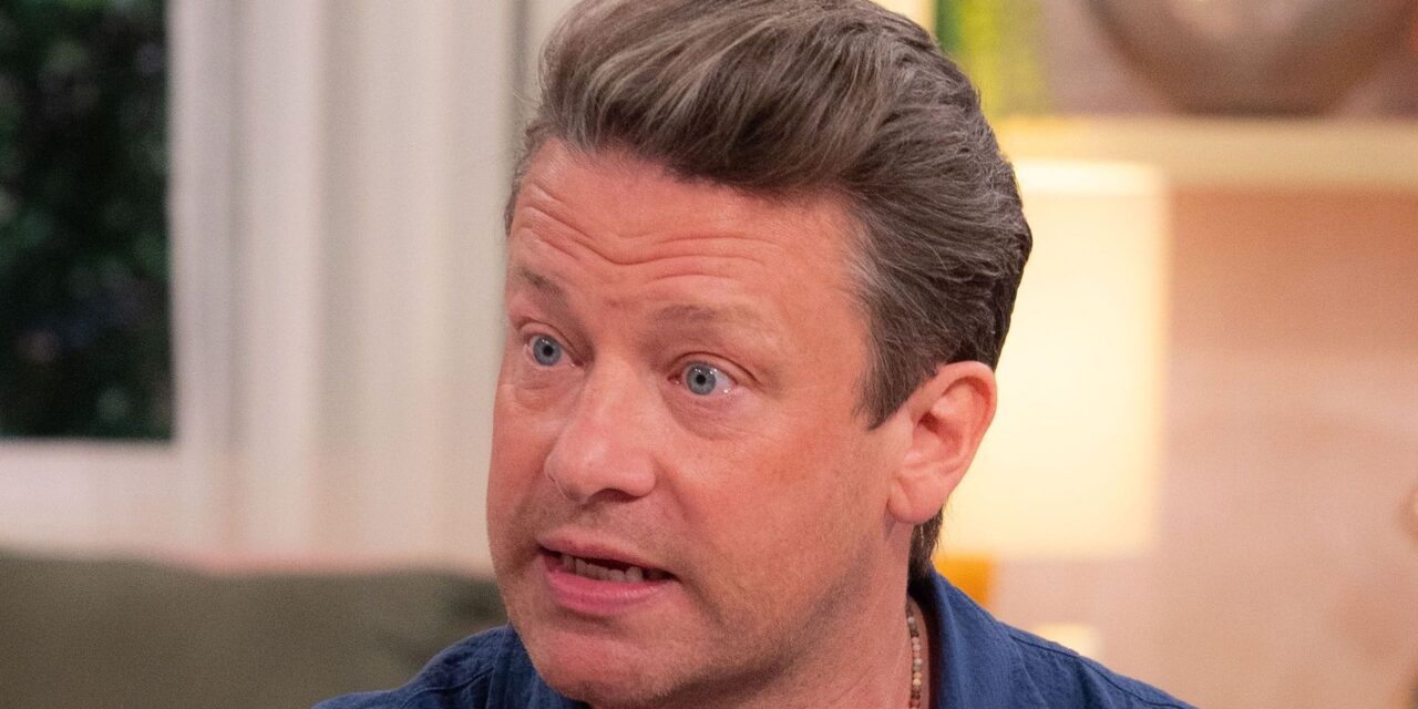 Jamie Oliver fait face à un revers avec l&rsquo;ajout public à 6 millions de livres sterling familiale à la maison