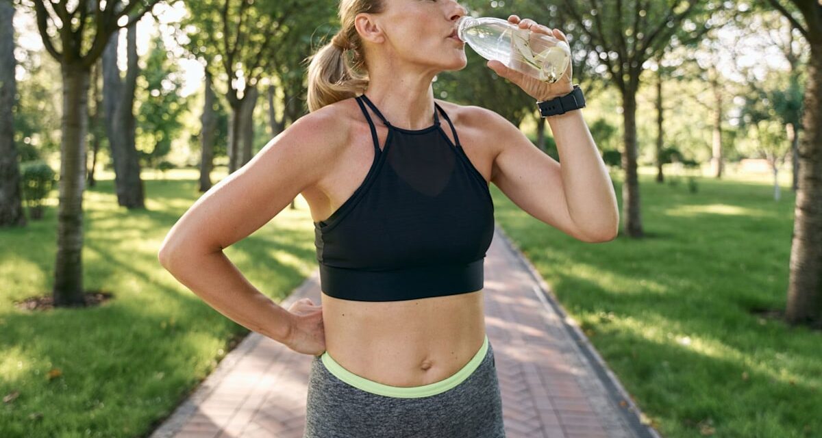 Voici la quantité d&rsquo;eau que vous devriez vraiment boire tous les jours, selon un expert