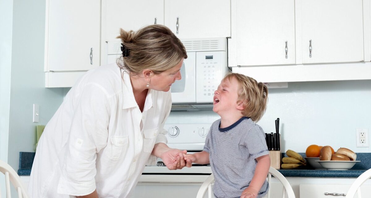 Je suis un expert parental et ces habitudes quotidiennes aggravent les crises de votre tout-petit