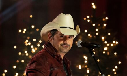 Brad Paisley fait équipe avec Hallmark pour un nouveau tournage de films de Noël à un emplacement très spécial