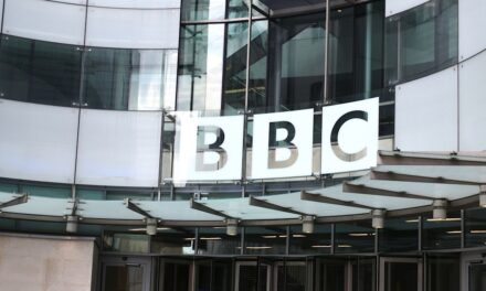 Strictement frappé par une nouvelle controverse alors que la BBC commence «l&rsquo;enquête policière»