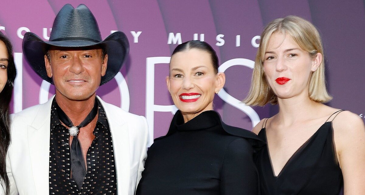 La fille du milieu «remarquable» de Tim McGraw confond les fans pour Mom Faith Hill dans un nouvel hommage d&rsquo;anniversaire