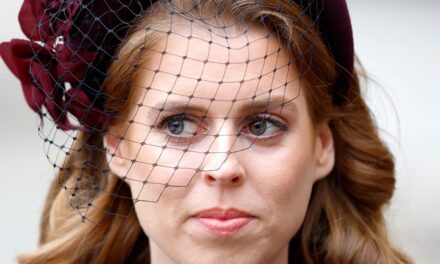 Déception pour la princesse Béatrice comme bonjour! Les lecteurs donnent un verdict sur le nom