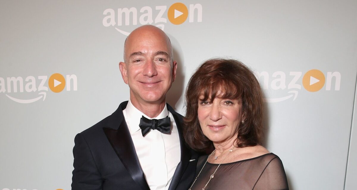 Heartbreak pour Jeff Bezos en tant que mère bien-aimée Jackie meurt à l&rsquo;âge de 78 ans