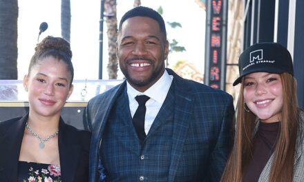 Les filles de Michael Strahan reviennent sous les projecteurs alors que les visages célèbres montrent un soutien