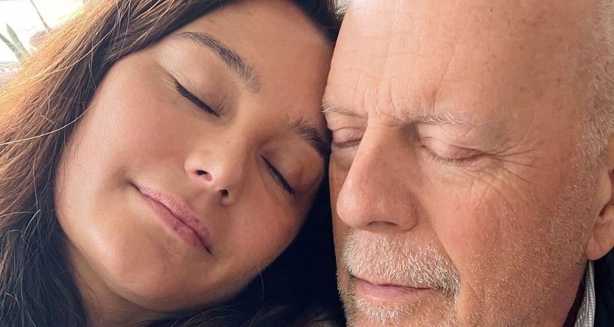 Emma Heming révèle la décision déchirante qu&rsquo;elle a été forcée de prendre au milieu de la bataille de la santé de Bruce Willis